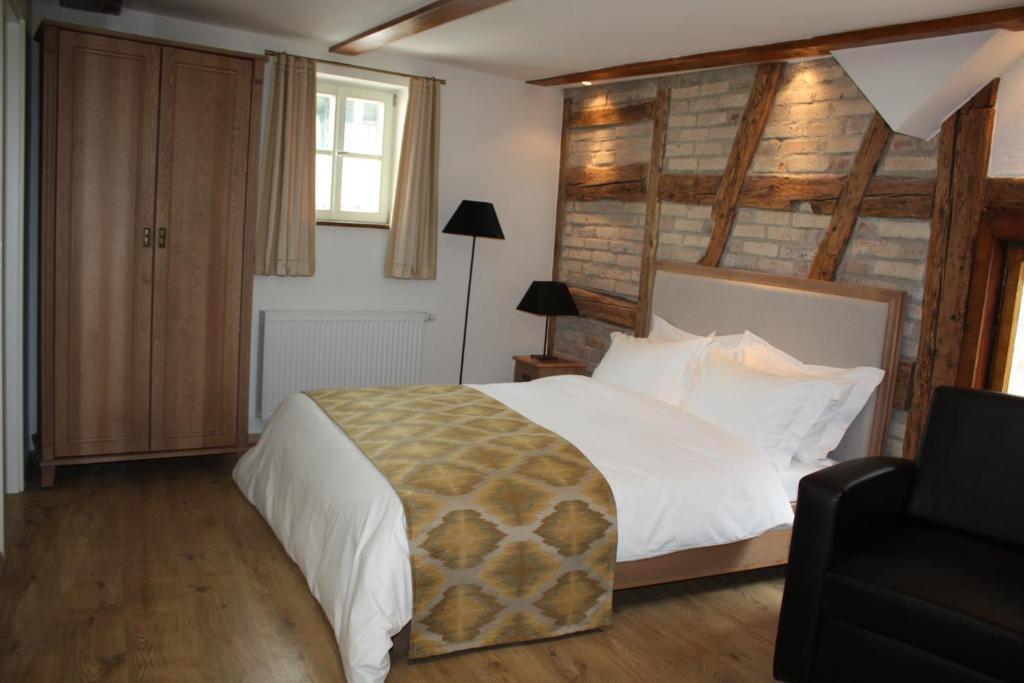 Hotel Hahnmuehle 1323 Coburgo Quarto foto